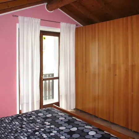 Ferienhaus Colico 910s *